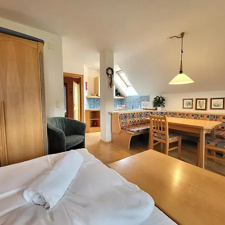 Höller * Sankt Lorenzen ob Murau